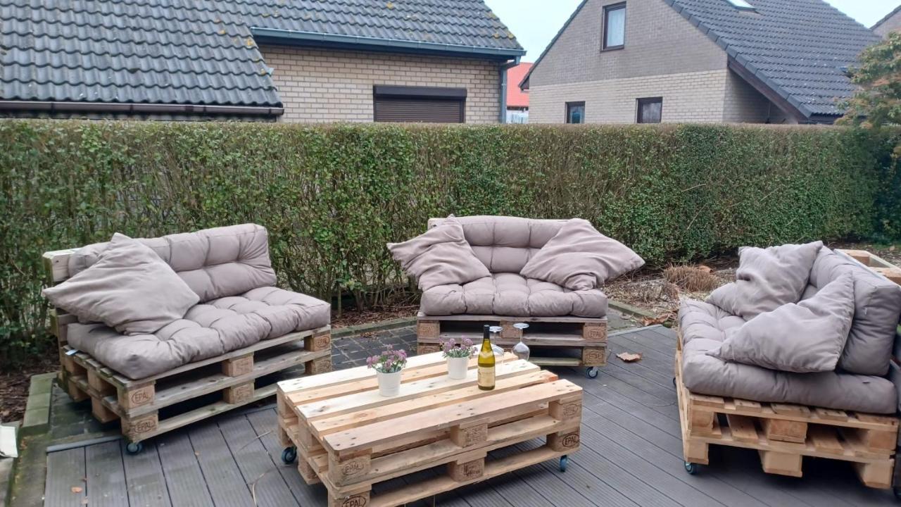 Village U33 Jabbeke  Buitenkant foto